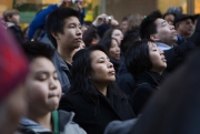 parade_watchers